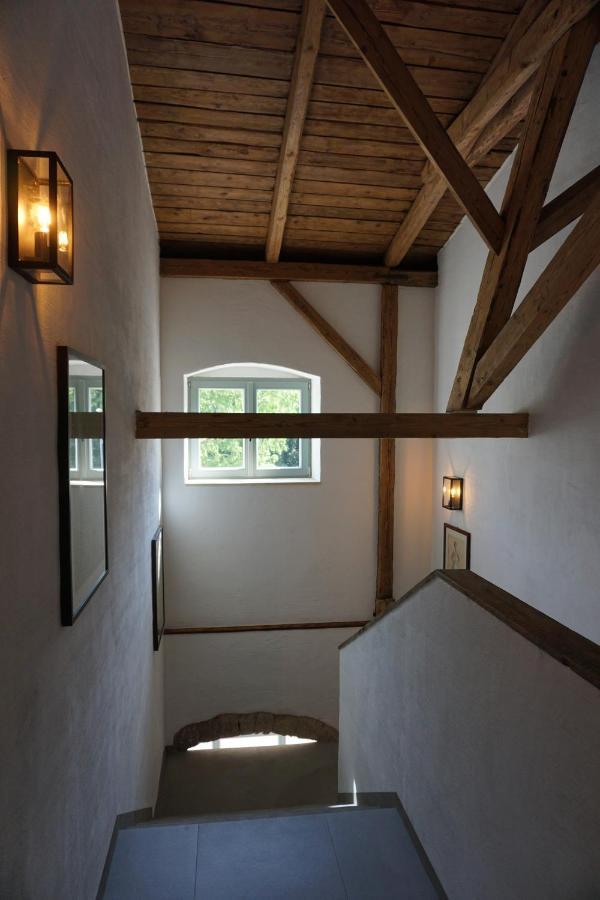 Apartment Alte Brennerei Schloss Zehista Eg Rittersporn *